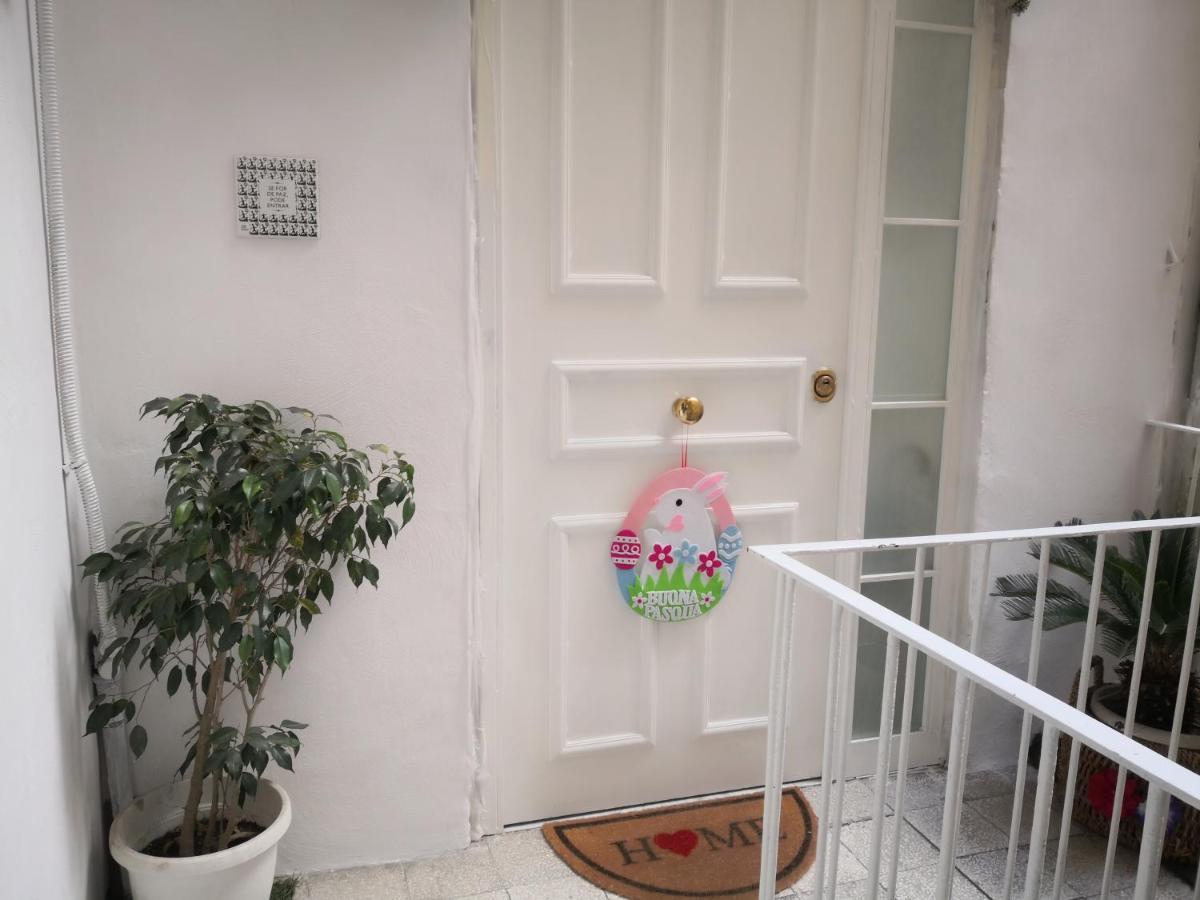 Il Centro Guest House 나폴리 외부 사진